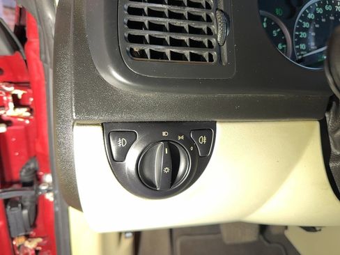 Used 2006 Saab 9-3 Aero image 37