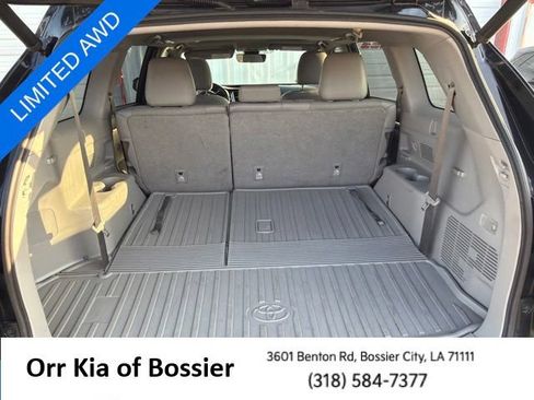 Used 2019 Toyota Highlander Limited w/ Protection Package #3 AWD/4WD image 15