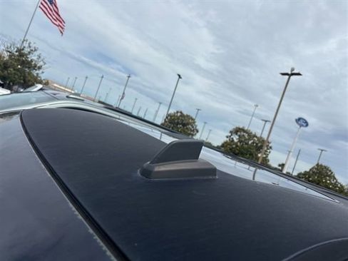 Used 2015 Chevrolet Tahoe LT RWD image 8