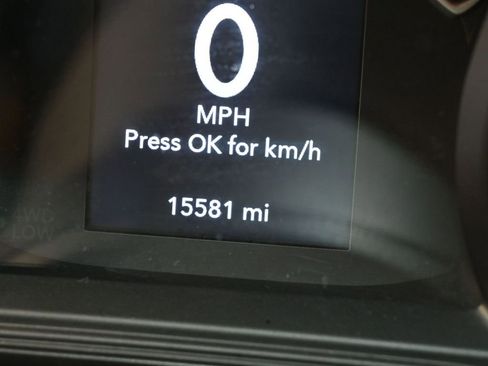 Used 2024 Jeep Wrangler Sport S image 25