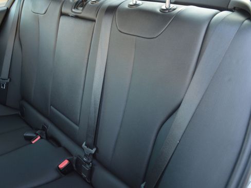 Used 2017 BMW 330i Sedan image 32