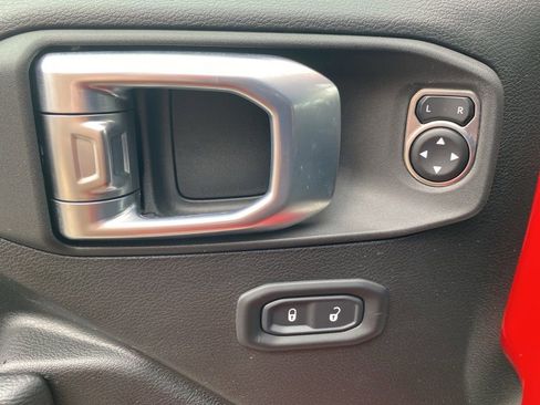 Used 2022 Jeep Wrangler Unlimited Sport AWD/4WD image 21