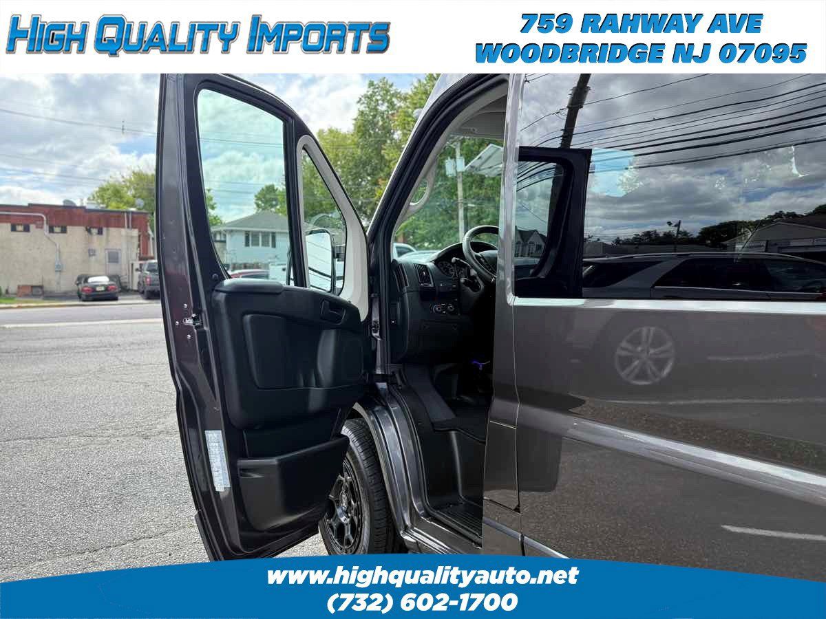 Used 2021 RAM ProMaster 2500 w/ Premium Appearance Group FWD image 13