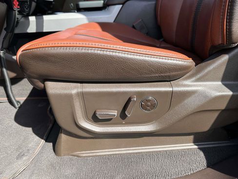 Used 2022 Ford F250 King Ranch w/ King Ranch Ultimate Package AWD/4WD image 11