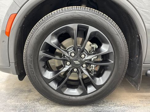 Used 2021 Dodge Durango R/T w/ Technology Group AWD/4WD image 24