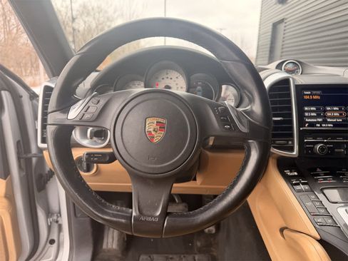 Used 2014 Porsche Cayenne Diesel image 6