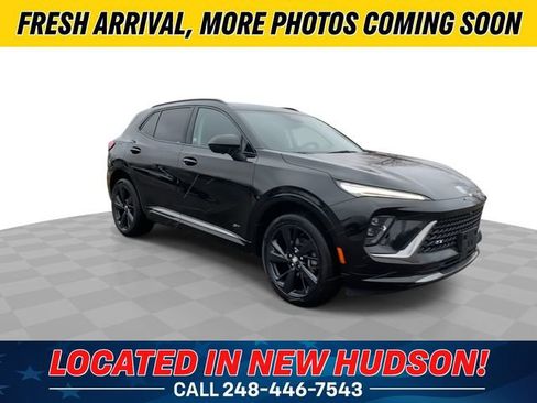 Used 2024 Buick Envision Sport Touring image 4