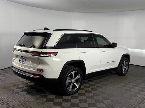 Used 2023 Jeep Grand Cherokee 4WD 4xe w/ Luxury Tech Group II image 8