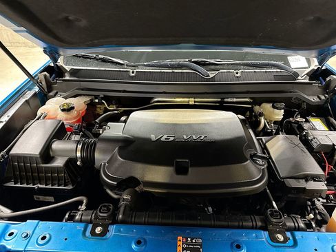 Used 2022 Chevrolet Colorado ZR2 image 32