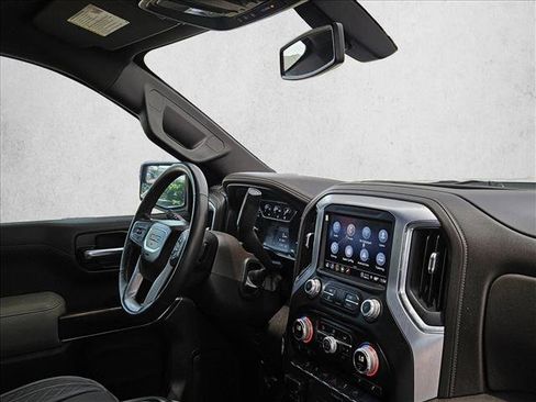 Used 2021 GMC Sierra 1500 SLT w/ X31 Off-Road Package AWD/4WD image 10