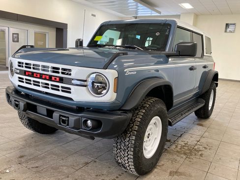 New 2025 Ford Bronco Heritage Edition image 4