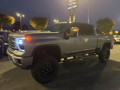 Used 2024 Chevrolet Silverado 2500 High Country w/ Technology Package