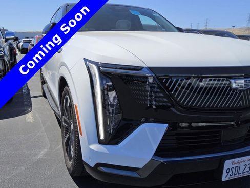 Used 2025 Cadillac Escalade IQ Sport 1 w/ Smart Trailering package AWD/4WD image 11