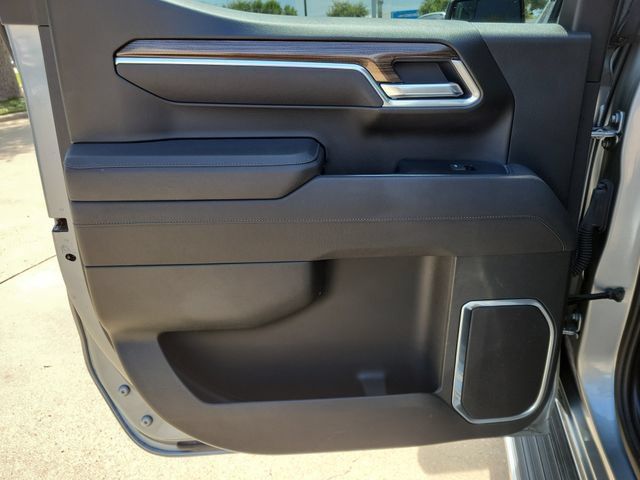 Used 2026 Chevrolet Silverado 1500 RST AWD/4WD image 14