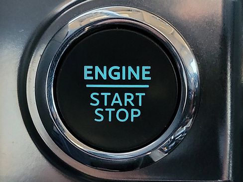 Used 2024 Ford F150 Platinum w/ Equipment Group 703A Plus image 17