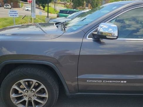 Used 2014 Jeep Grand Cherokee Limited w/ Trailer Tow Group IV AWD/4WD image 24