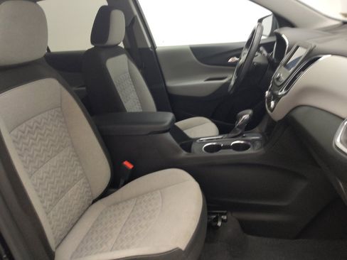 Used 2022 Chevrolet Equinox LT image 21