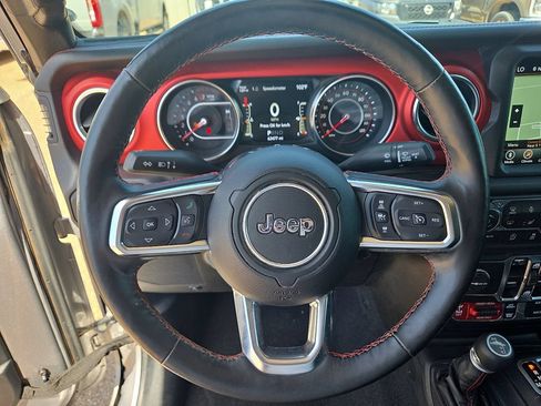 Used 2020 Jeep Gladiator Rubicon AWD/4WD image 21