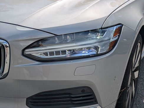 New 2024 Volvo S90 T8 Ultimate w/ Lounge Package AWD/4WD image 9