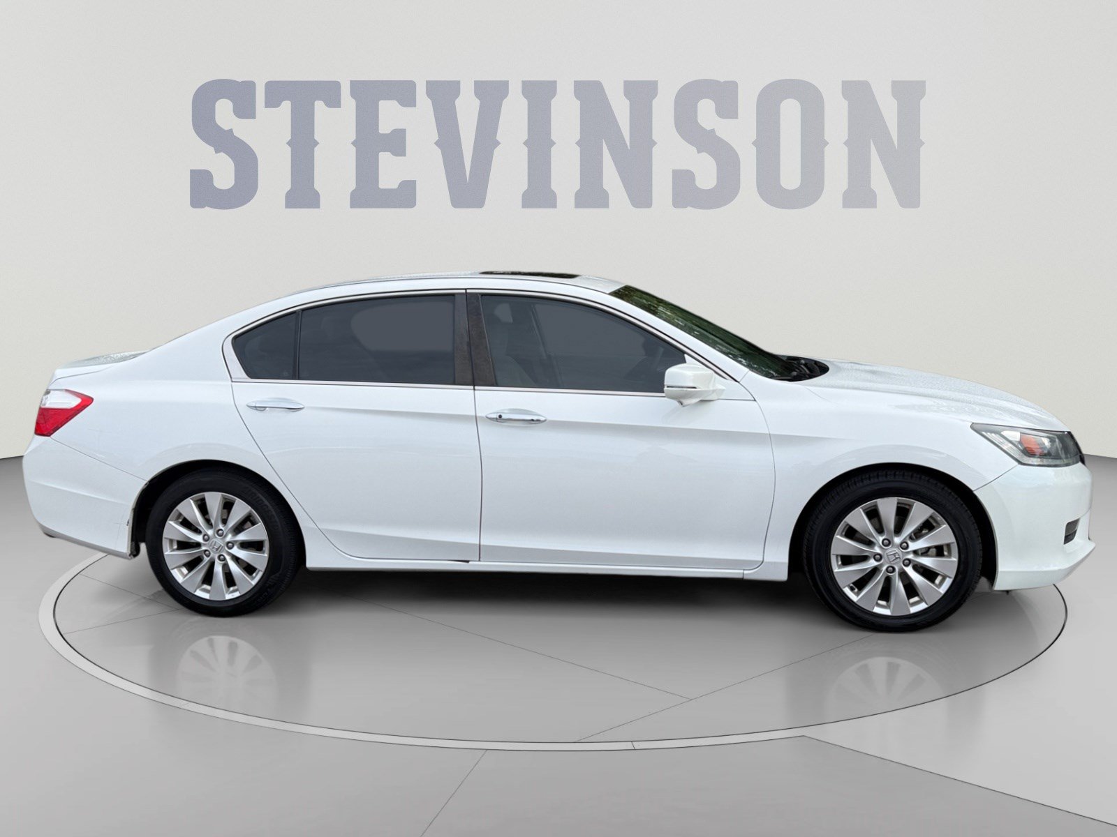 Used 2015 Honda Accord EX image 6