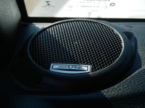 Used 2018 Jeep Wrangler Unlimited Sport image 26