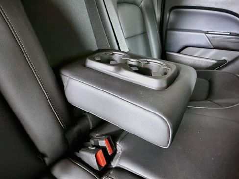 Used 2021 Chevrolet Colorado Z71 w/ Safety Package RWD image 35