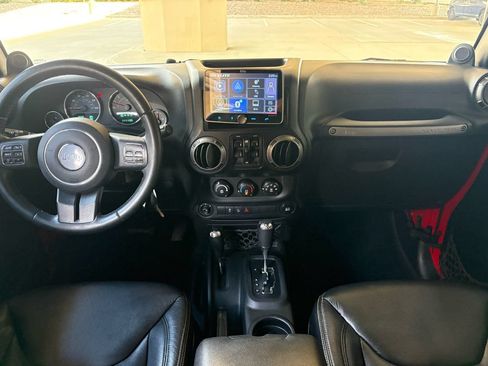 Used 2014 Jeep Wrangler Unlimited Sport w/ Quick Order Package 24S AWD/4WD image 12
