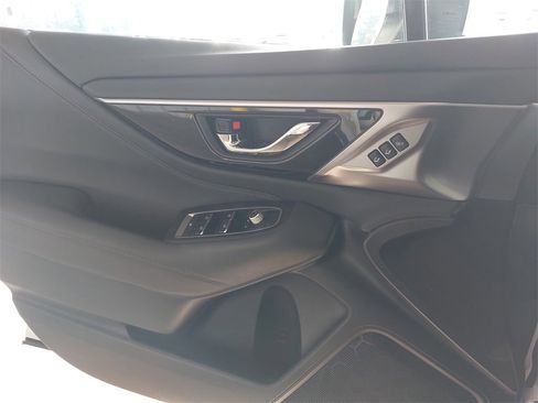 Used 2022 Subaru Outback Limited image 26