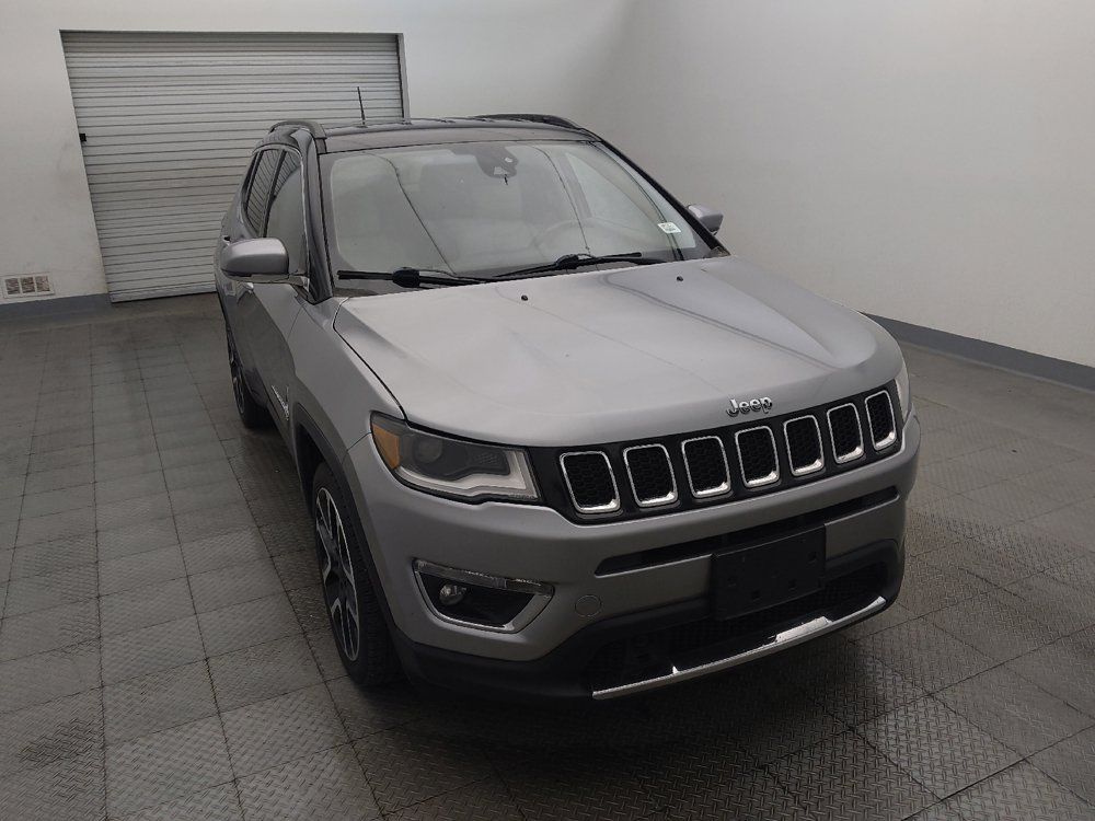 Used 2021 Jeep Compass Limited w/ Elite Exterior Group FWD image 14