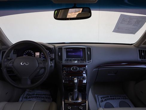 Used 2013 INFINITI G37 Journey w/ Premium Pkg image 31