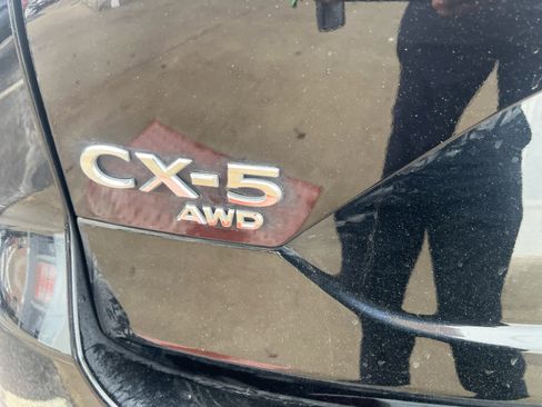 Used 2023 MAZDA CX-5 AWD 2.5 S w/ Premium Plus Pkg image 18