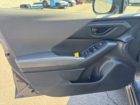 Certified 2024 Subaru Crosstrek 2.0i Premium image 19