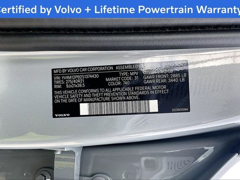 Used 2025 Volvo XC90 B5 Plus image 46