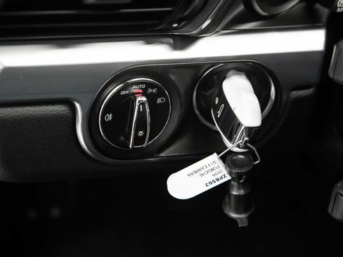 Certified 2016 Porsche 911 Carrera RWD image 21