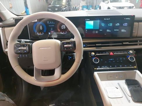 New 2027 Hyundai Santa Fe SEL AWD/4WD image 17