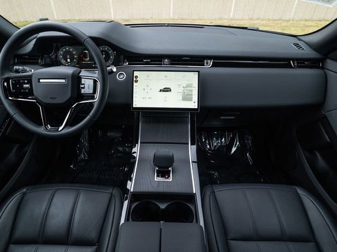 Used 2024 Land Rover Range Rover Evoque S image 10