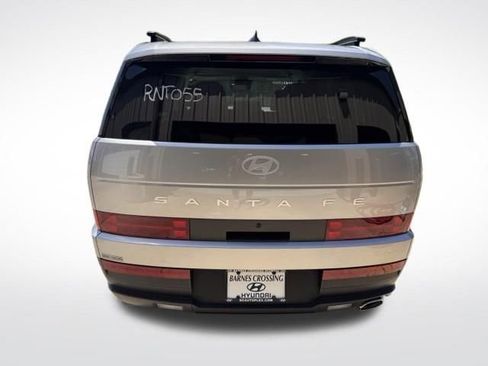 Used 2026 Hyundai Santa Fe SEL FWD image 3