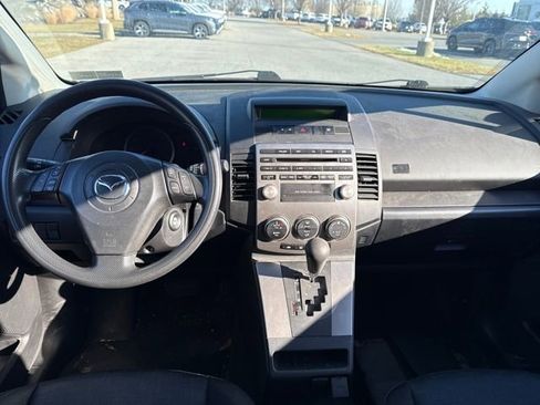 Used 2010 MAZDA MAZDA5 Sport image 12
