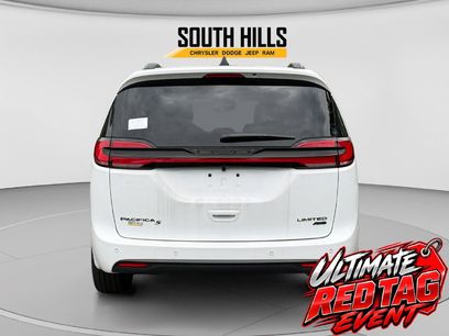 New 2027 Chrysler Pacifica Limited