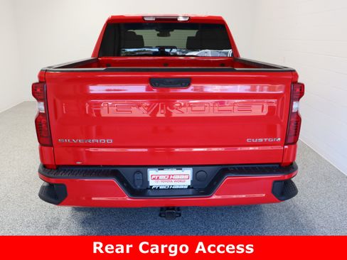 Used 2024 Chevrolet Silverado 1500 Custom image 8
