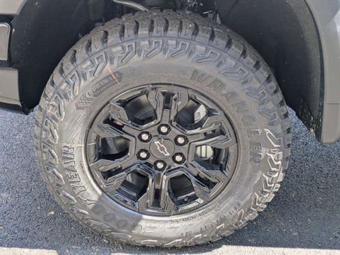New 2026 Chevrolet Silverado 1500 ZR2 AWD/4WD image 34