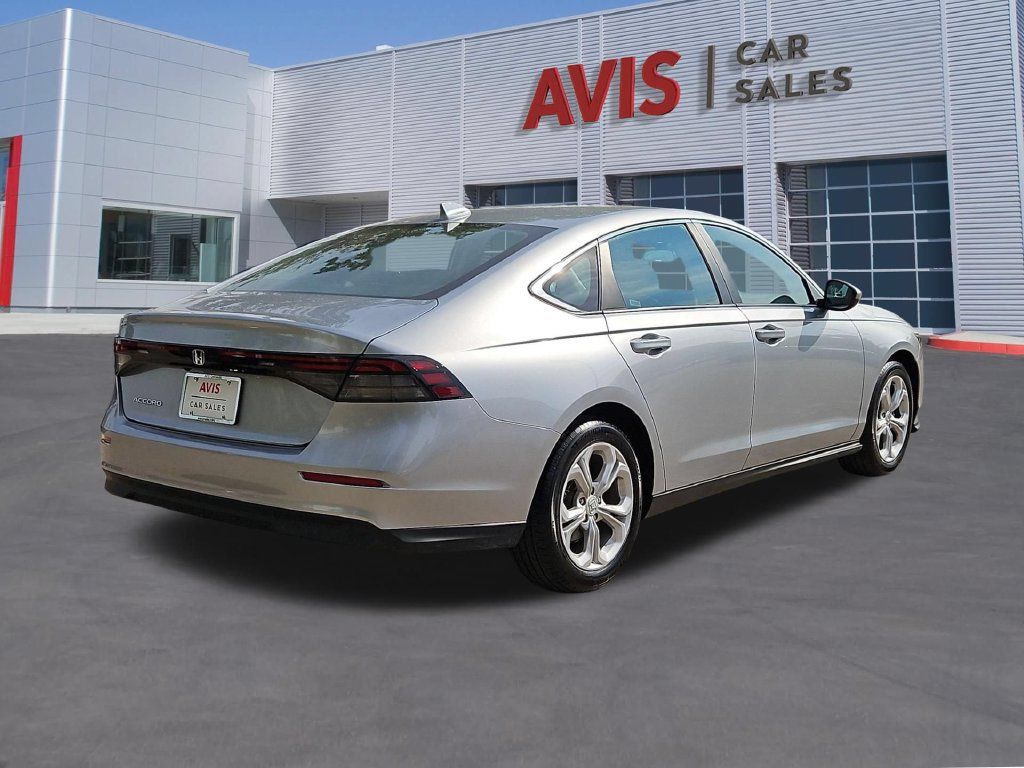 Used 2025 Honda Accord LX image 6