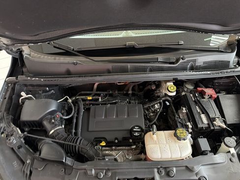 Used 2021 Buick Encore Preferred w/ Safety Package II FWD image 23
