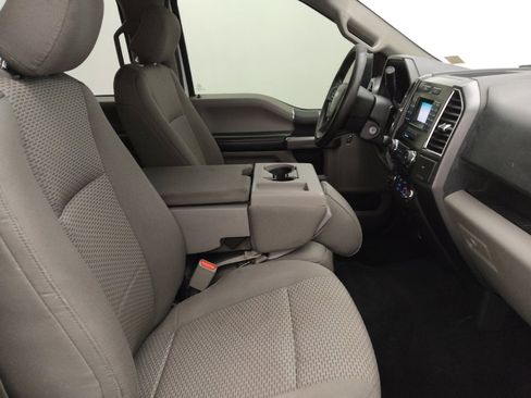 Used 2016 Ford F150 XLT image 21