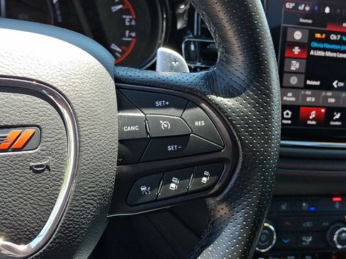 Used 2024 Dodge Durango GT AWD/4WD image 23