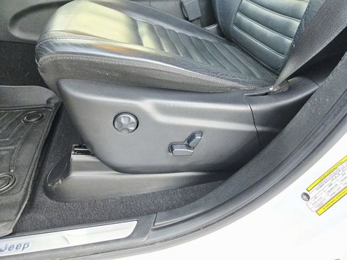 Used 2020 Jeep Grand Cherokee Limited X image 42