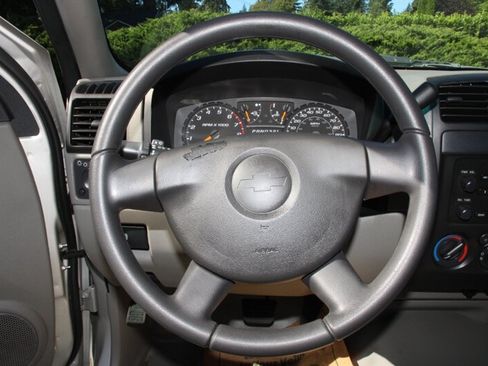Used 2005 Chevrolet Colorado 2WD Regular Cab image 17