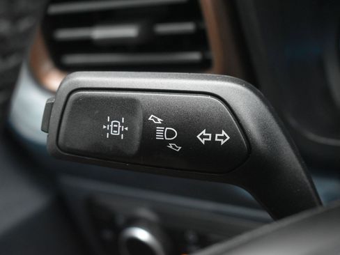 Used 2024 Ford Maverick Lariat w/ 4K Tow Package image 25