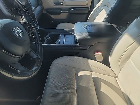 Used 2019 RAM 1500 Limited w/ Advanced Safety Group AWD/4WD image 3