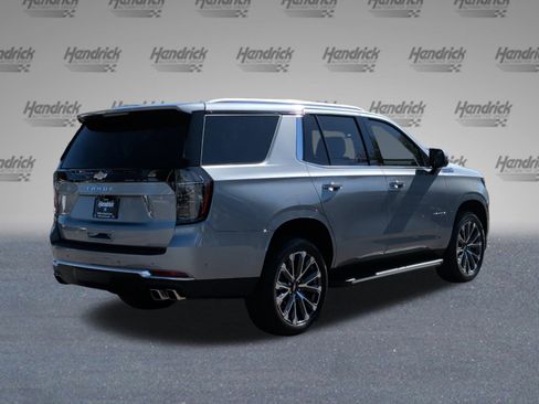 Used 2025 Chevrolet Tahoe High Country image 10
